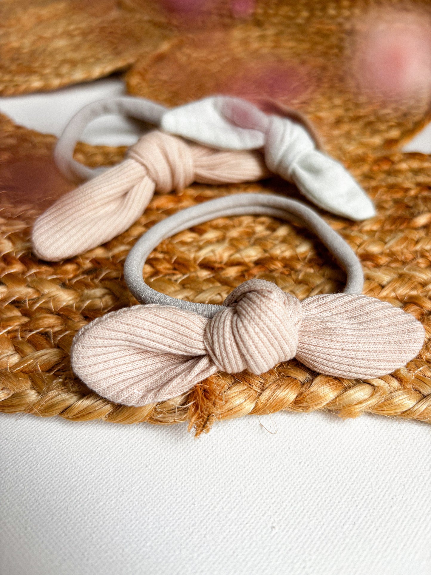 Newborn čelenka Beige