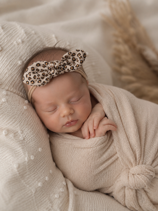 Newborn čelenka - Gepard
