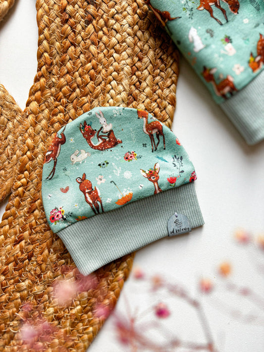 Žebrovaná čepice s lemem Deer