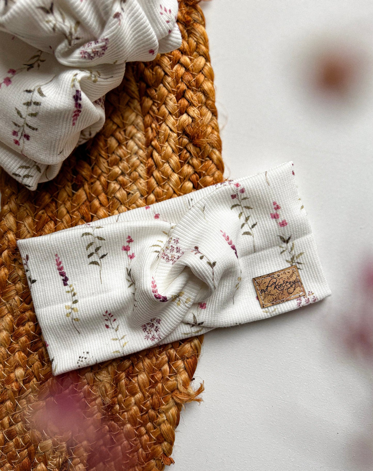 Žebrovaná čelenka Flowers