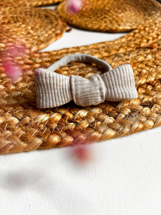 Newborn čelenka Beige