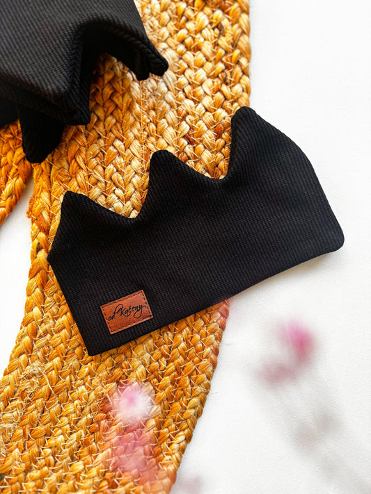 Žebrovaná korunka Black