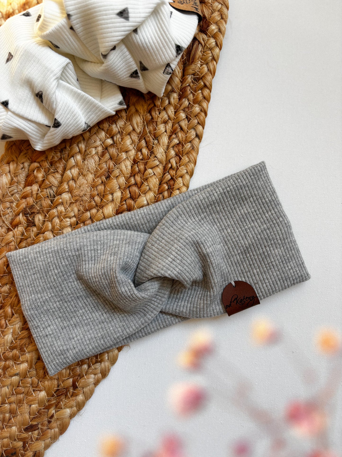 Žebrovaná čelenka Grey