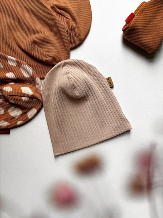 Žebrovaná čepice Beige