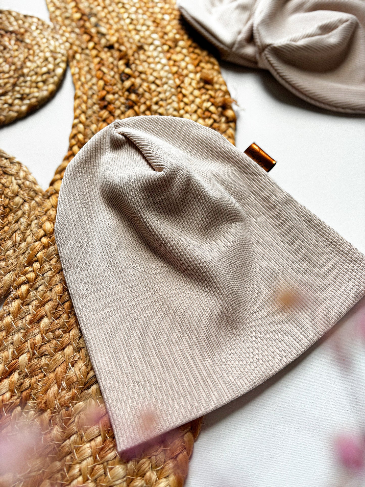 Žebrovaná čepice Beige